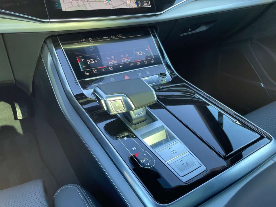 Audi Q7 - Imagem 8
