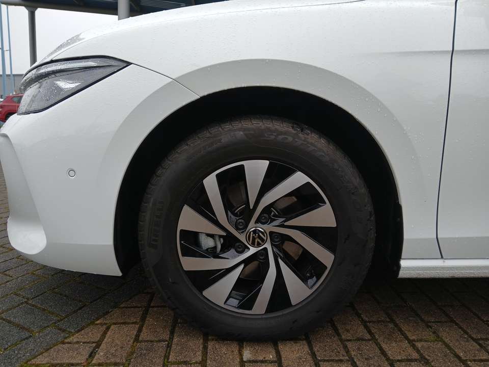 Volkswagen Passat - Imagem 10