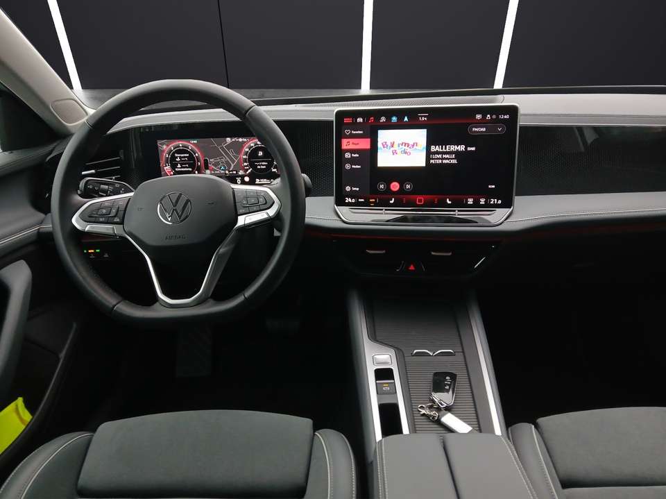 Volkswagen Passat - Imagem 15