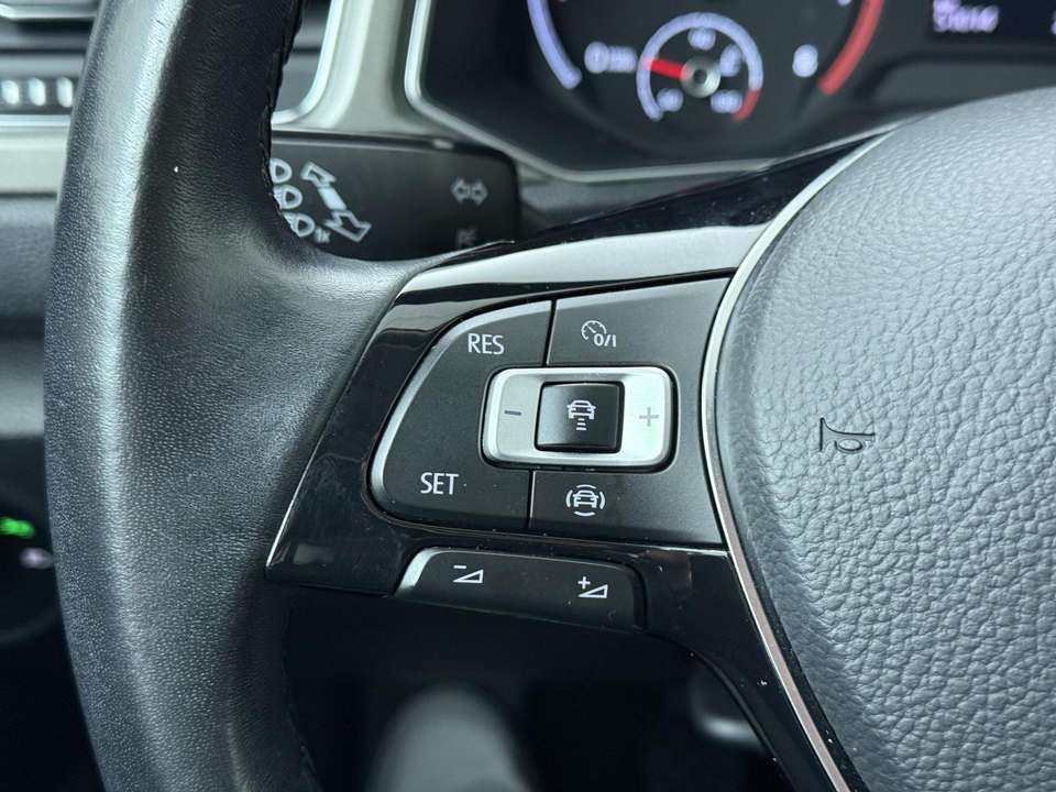 Volkswagen T-Roc - Imagem 10