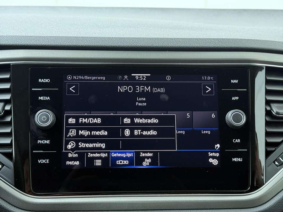 Volkswagen T-Roc - Imagem 14