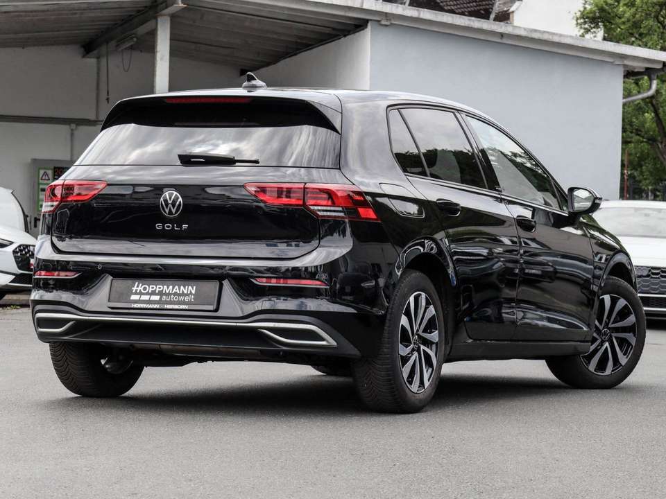Volkswagen Golf - Imagem 3