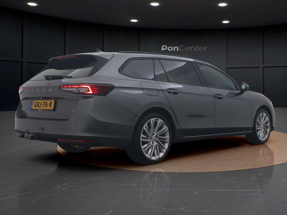 Skoda Superb - Imagem 5