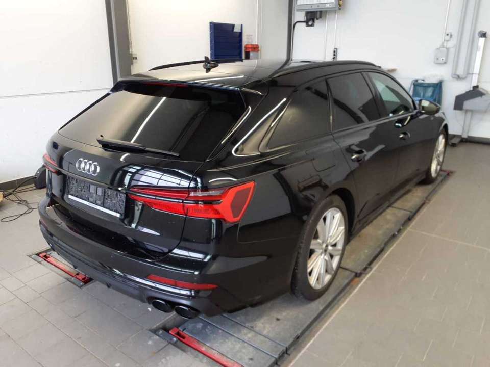 Audi S6 - Imagem 4