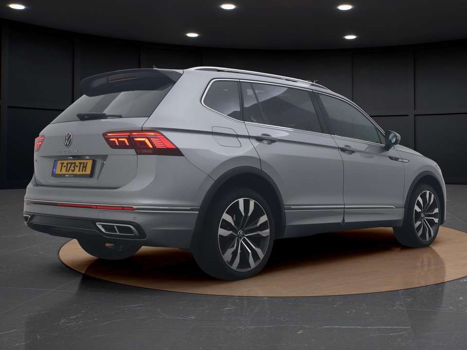 Volkswagen Tiguan Allspace - Imagem 5