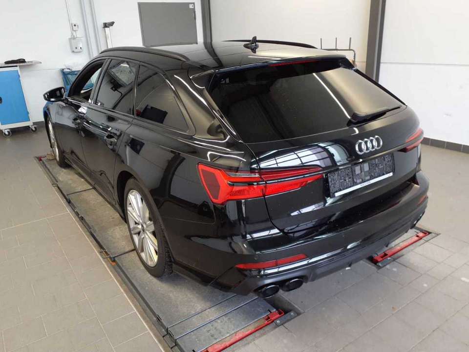 Audi S6 - Imagem 5