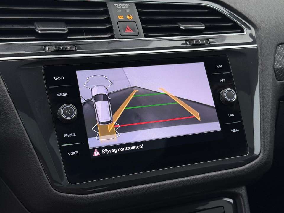 Volkswagen Tiguan Allspace - Imagem 9