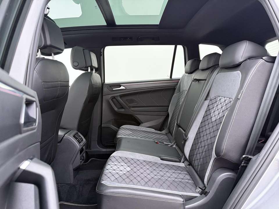 Volkswagen Tiguan Allspace - Imagem 13