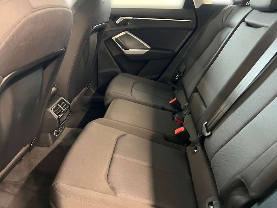 Audi Q3 - Imagem 13
