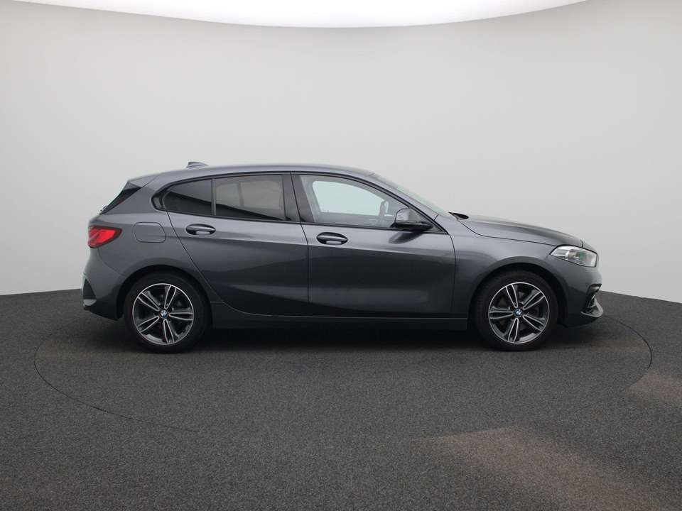 BMW 118 - Imagem 6