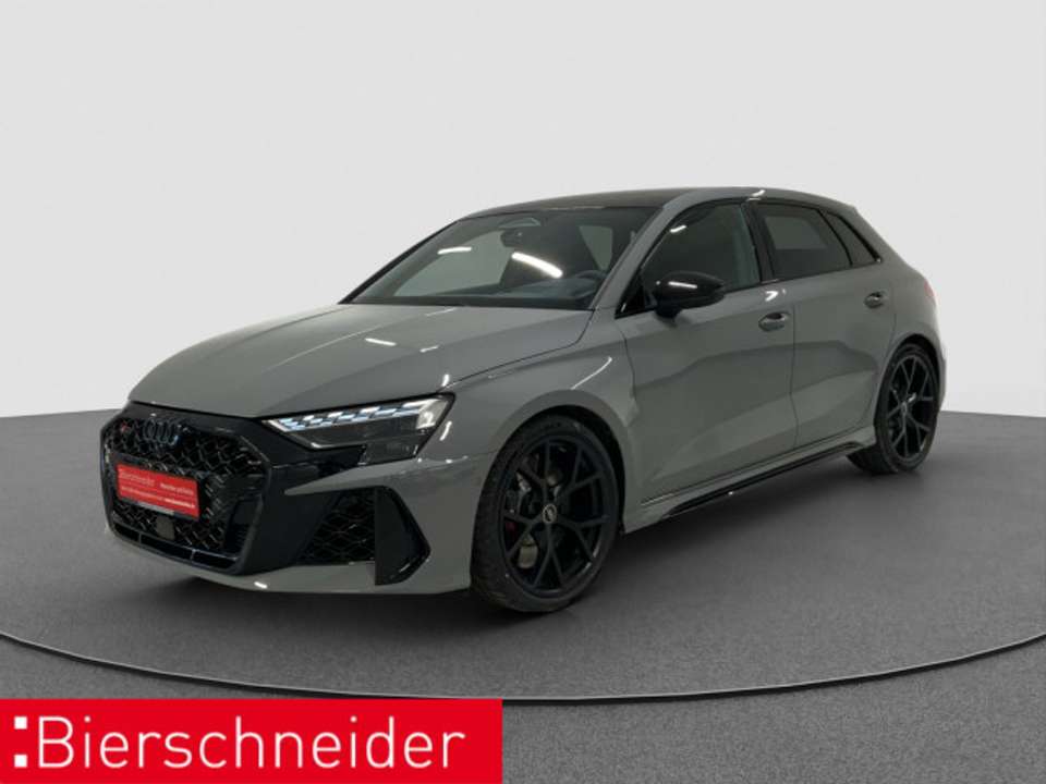 Audi RS3 - Imagem 2