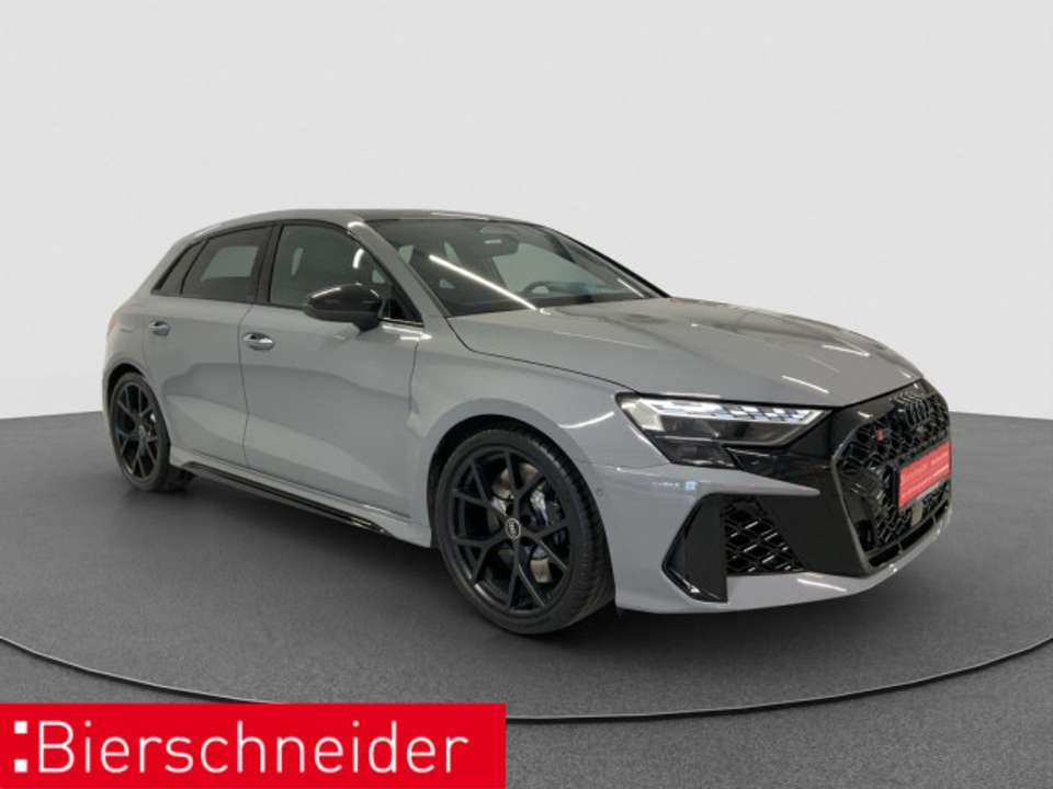 Audi RS3 - Imagem 5