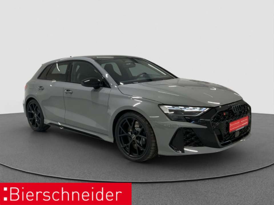 Audi RS3 - Imagem 5