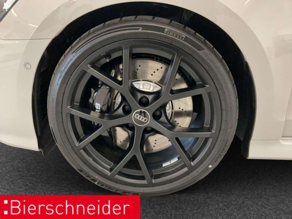 Audi RS3 - Imagem 9