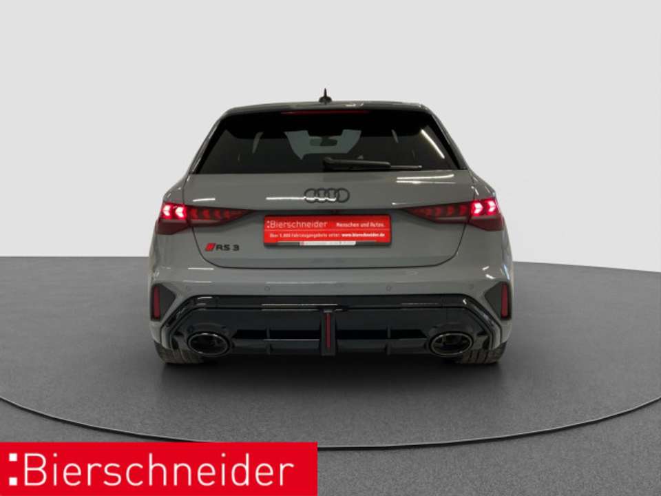 Audi RS3 - Imagem 6