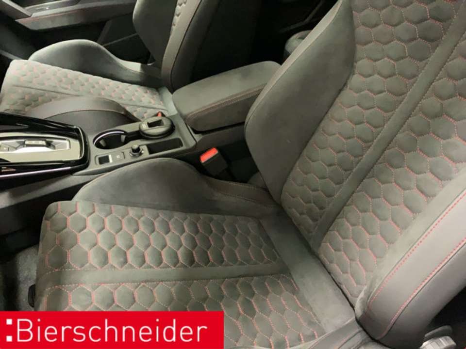 Audi RS3 - Imagem 11
