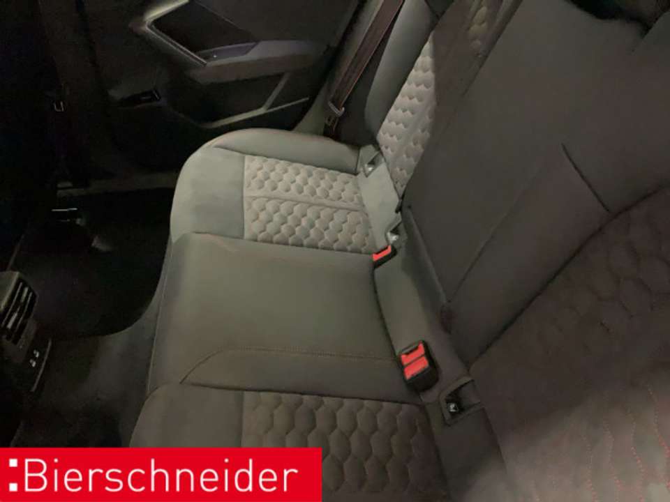 Audi RS3 - Imagem 14