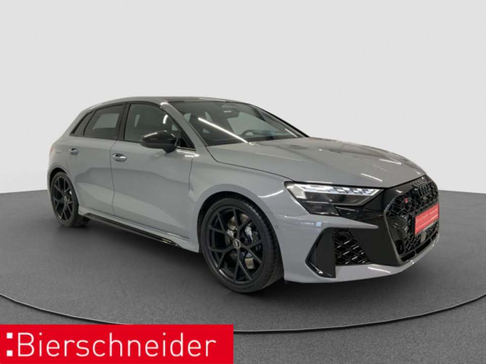 Audi RS3 - Imagem 5