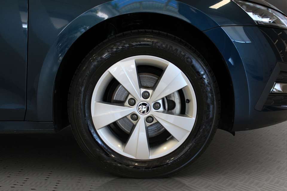 Skoda Octavia - Imagem 3