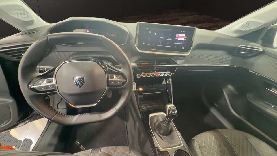 Peugeot 208 - Imagem 10