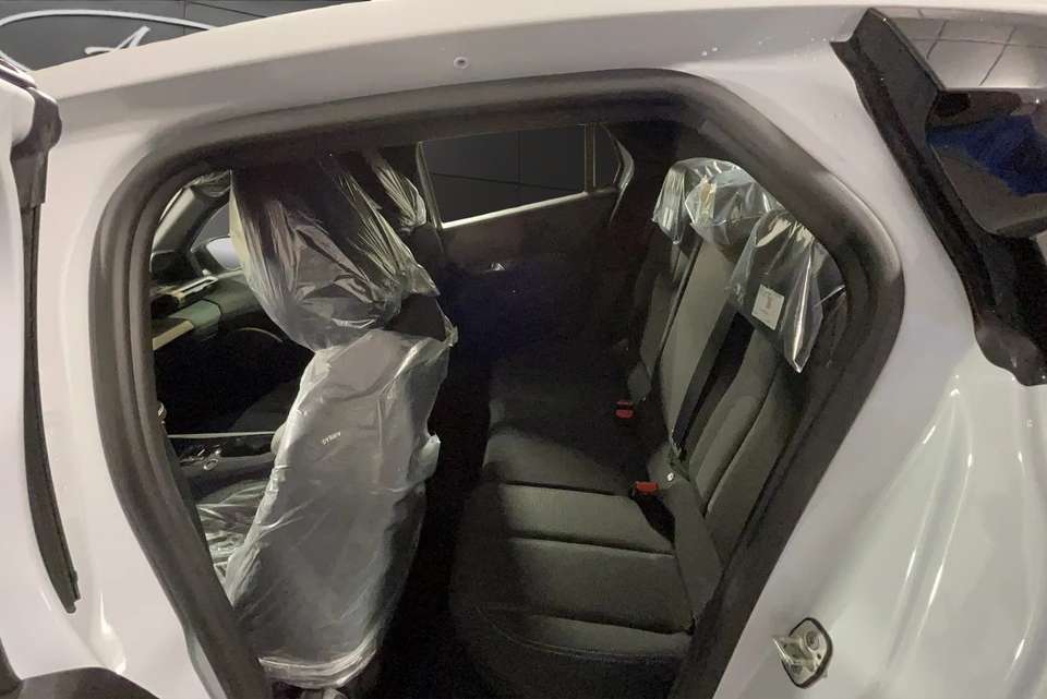 Car picture 11