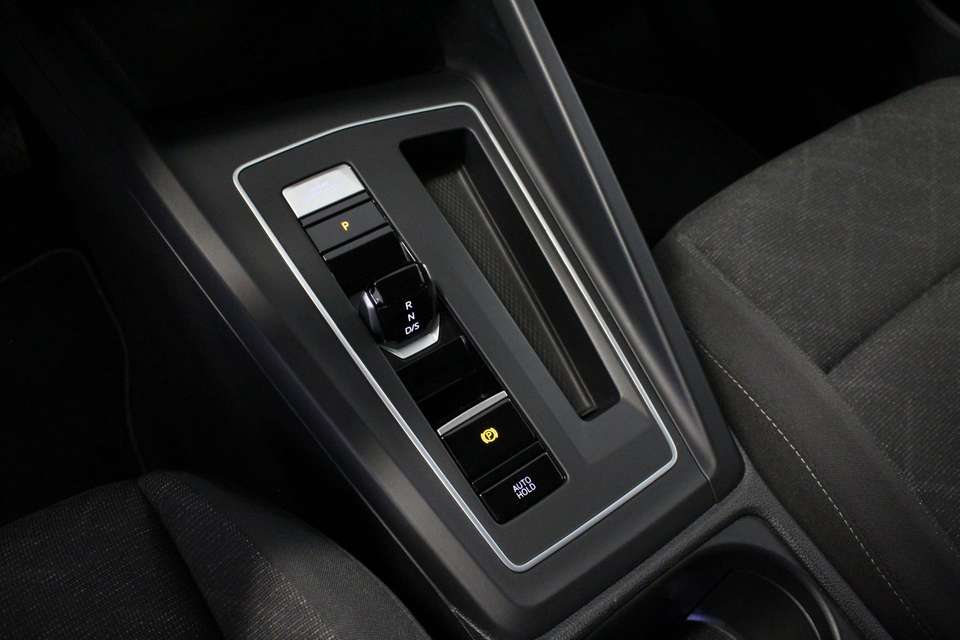 Volkswagen Golf - Imagem 12