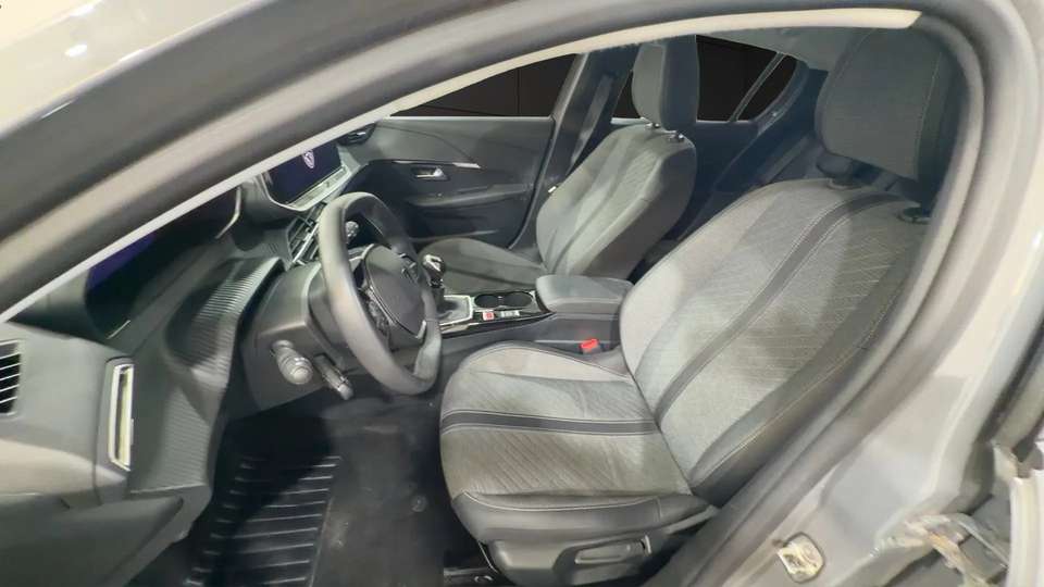 Peugeot 208 - Imagem 8