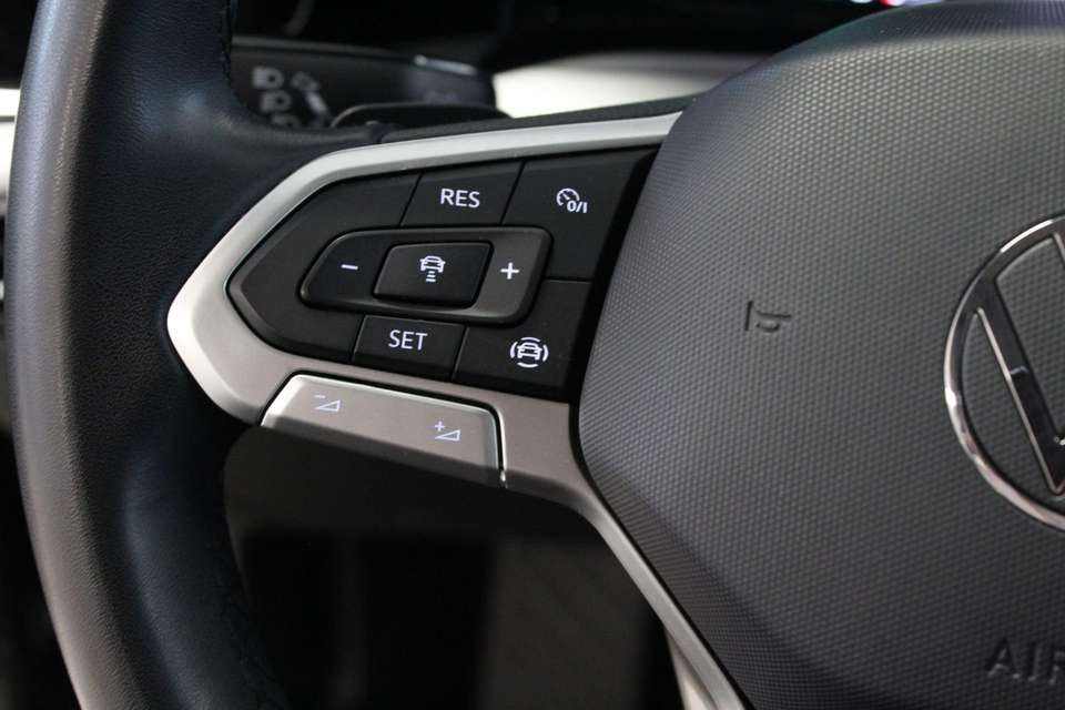 Volkswagen Golf - Imagem 13