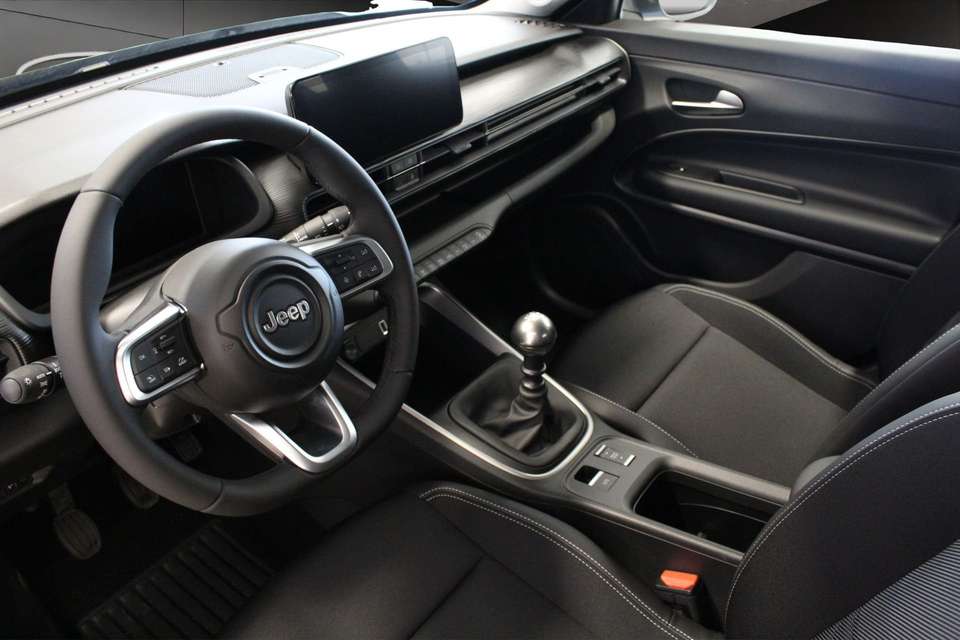 Jeep Avenger - Imagem 11