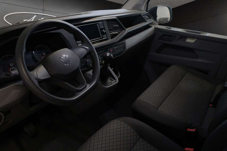 Volkswagen T6 Caravelle - Imagem 8