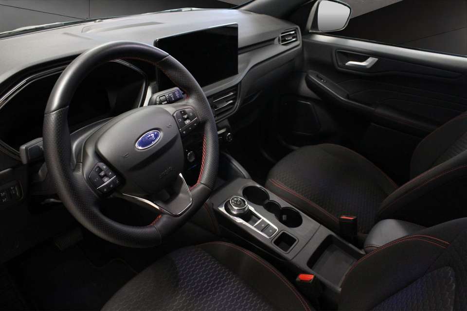 Ford Kuga - Imagem 10