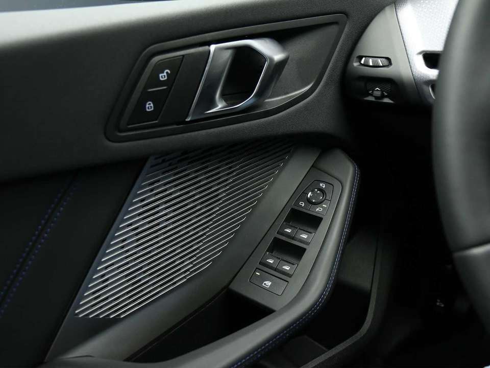 BMW 118 - Imagem 8