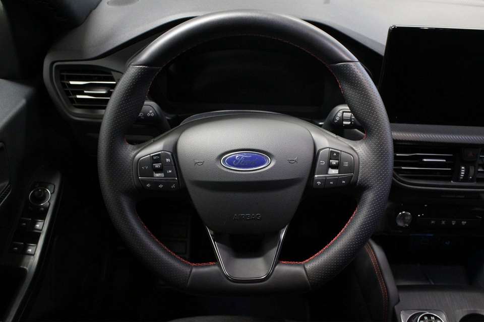 Ford Kuga - Imagem 15