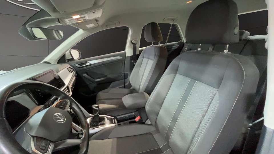 Volkswagen T-Roc - Imagem 8