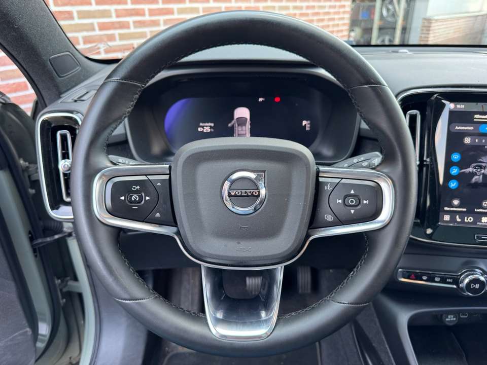 Volvo C40 - Imagem 12