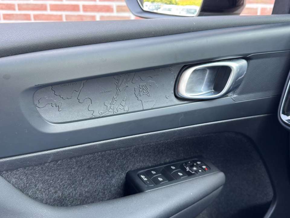 Volvo C40 - Imagem 17