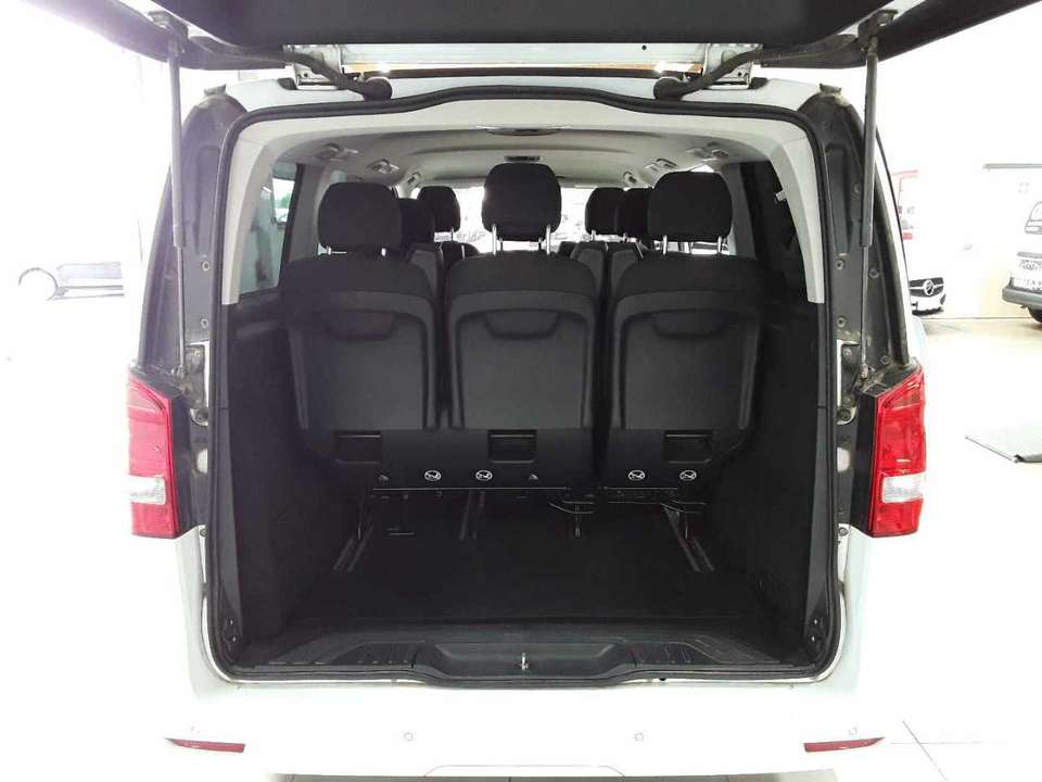 Mercedes-Benz V 250 - Imagem 11