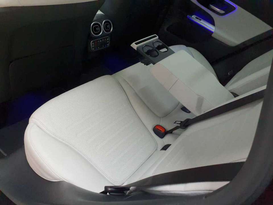 Mercedes-Benz GLC 220 - Imagem 8