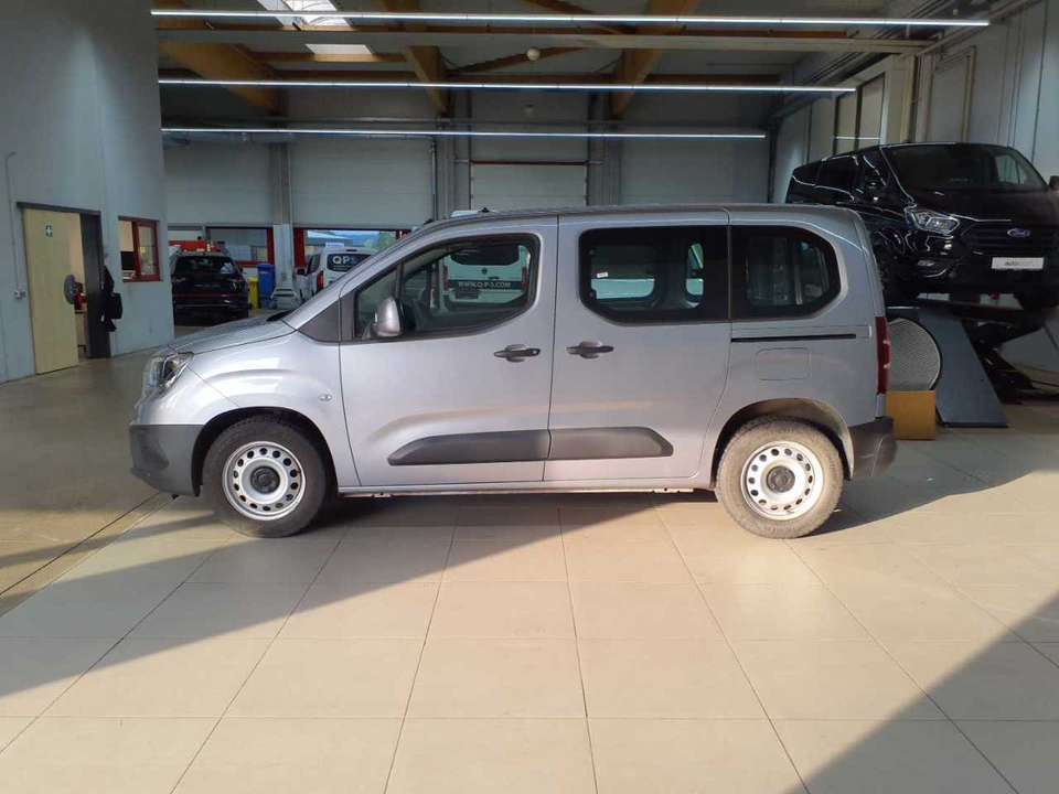 Opel Combo - Imagem 6
