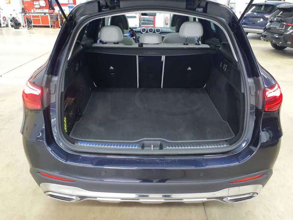 Mercedes-Benz GLC 220 - Imagem 9