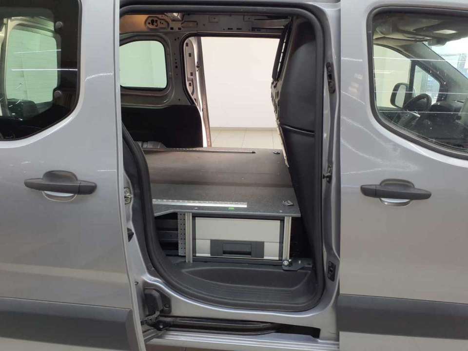 Opel Combo - Imagem 8
