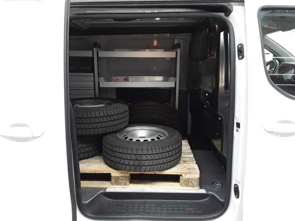 Opel Vivaro - Imagem 8