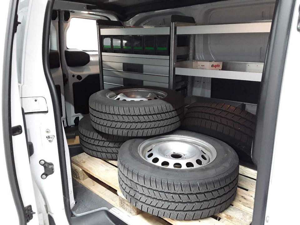 Opel Vivaro - Imagem 9