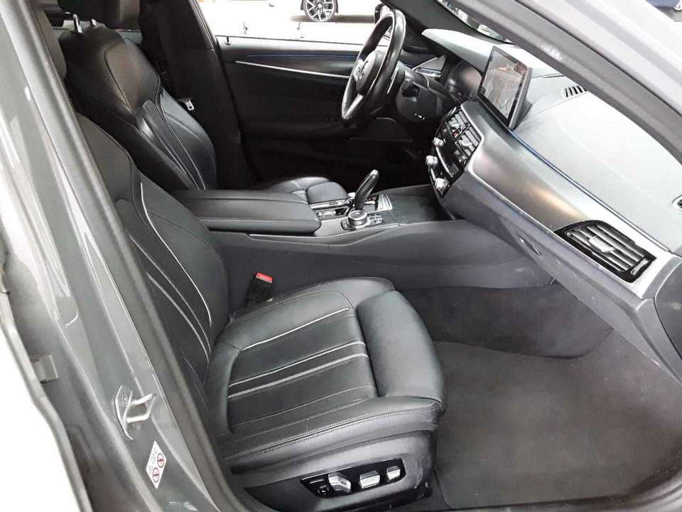 BMW 530 - Imagem 11