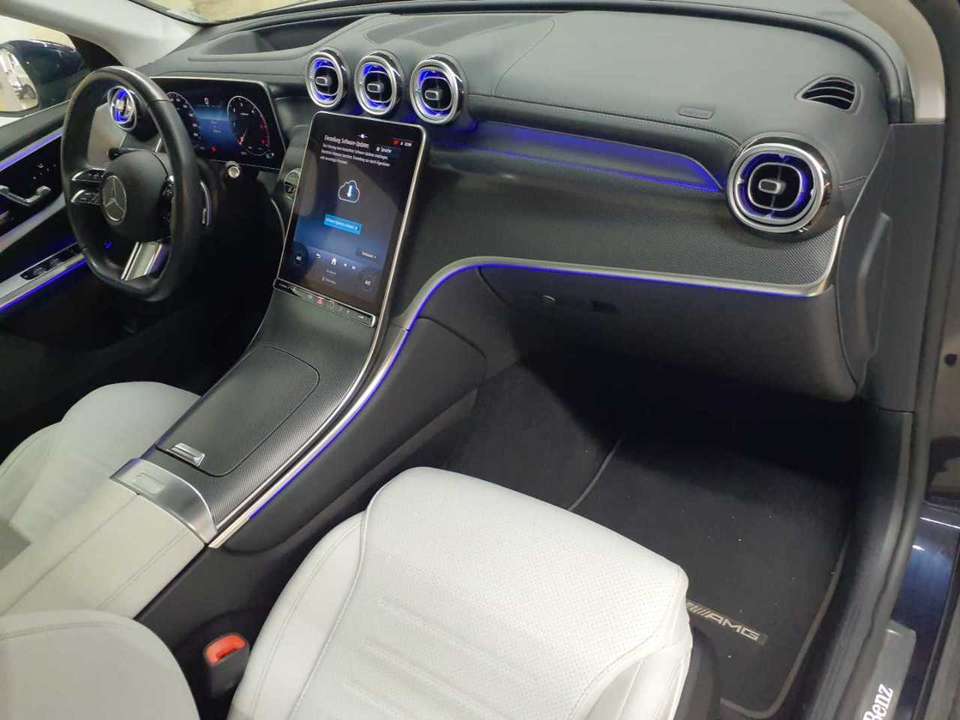 Mercedes-Benz GLC 220 - Imagem 13