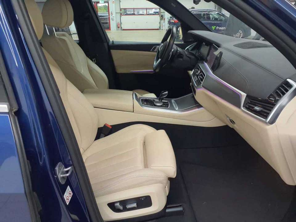 BMW X5 - Imagem 12