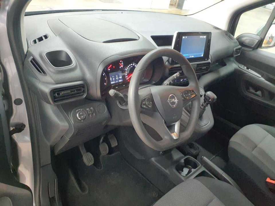 Opel Combo - Imagem 11