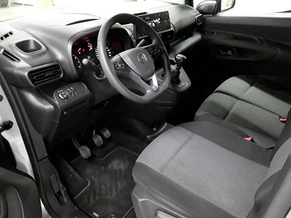 Opel Combo - Imagem 11