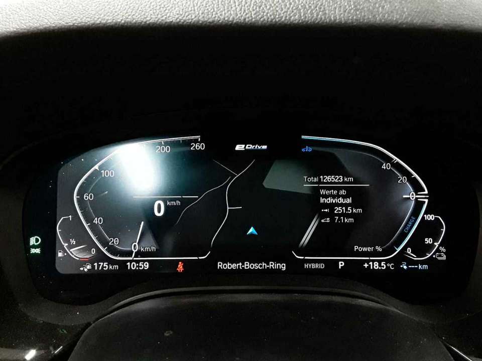 BMW 530 - Imagem 13
