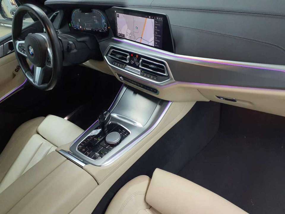 BMW X5 - Imagem 13